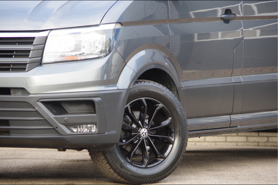 Volkswagen Crafter 35 2.0 TDI L3H3 140PK AUT. 3-ZITS, TREKHAAK, CAMERA, NAVI, CRUISE, AIRCO, NL AUTO, NAP