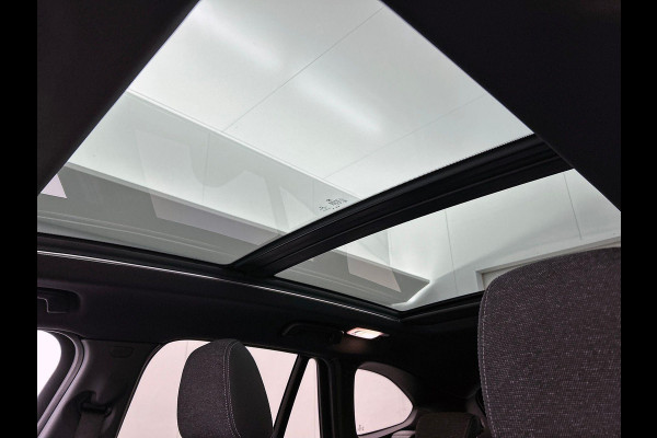 BMW X1 xDrive25e Exe.Ed. 221PK PLUG-In M Sport AD-CRUISE | CAMERA | PANORAMADAK