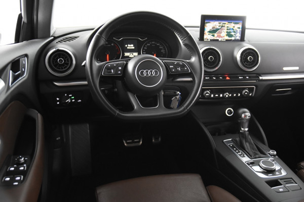 Audi A3 Limousine 1.5 TFSI CoD Sport *1ste Eigenaar*Leer*Trekhaak*