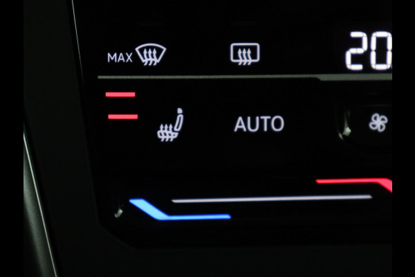 Volkswagen Taigo 1.0 TSI Life Business | Stoelverwarming | Trekhaak | Camera | Adaptive cruise | Navigatie | 17'' | Virtual Cockpit | Climate control | Bluetooth | Full LED | Parkeerhulp