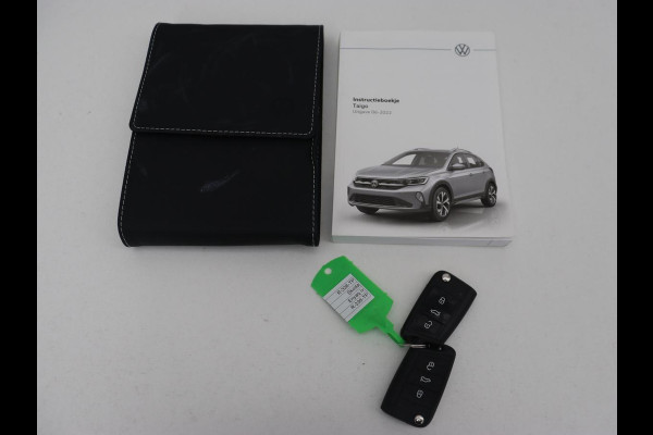 Volkswagen Taigo 1.0 TSI Life Business | Stoelverwarming | Trekhaak | Camera | Adaptive cruise | Navigatie | 17'' | Virtual Cockpit | Climate control | Bluetooth | Full LED | Parkeerhulp