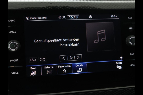 Volkswagen Taigo 1.0 TSI Life Business | Stoelverwarming | Trekhaak | Camera | Adaptive cruise | Navigatie | 17'' | Virtual Cockpit | Climate control | Bluetooth | Full LED | Parkeerhulp