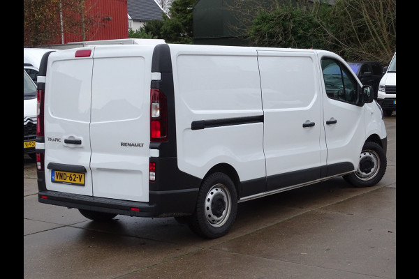 Renault Trafic 2.0 dCi 145 L2H1 Luxe