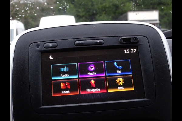 Renault Trafic 2.0 dCi 145 L2H1 Luxe