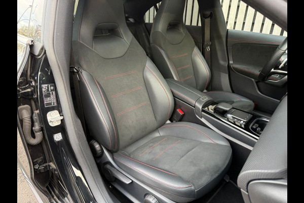Mercedes-Benz CLA-Klasse 250 e AMG Line / Panodak / Sfeer
