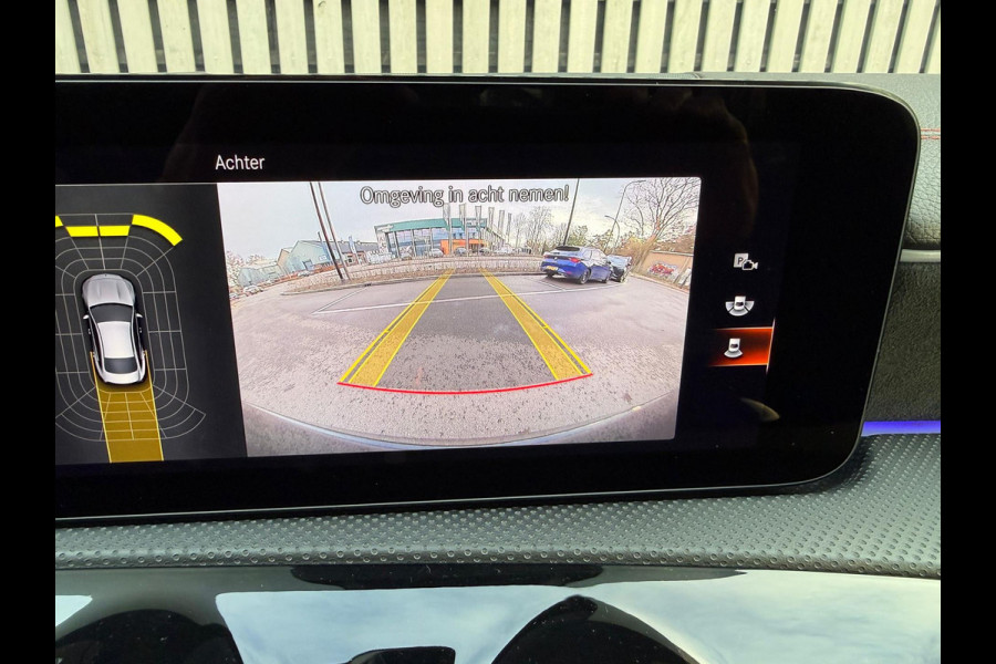 Mercedes-Benz CLA-Klasse 250 e AMG Line / Panodak / Sfeer