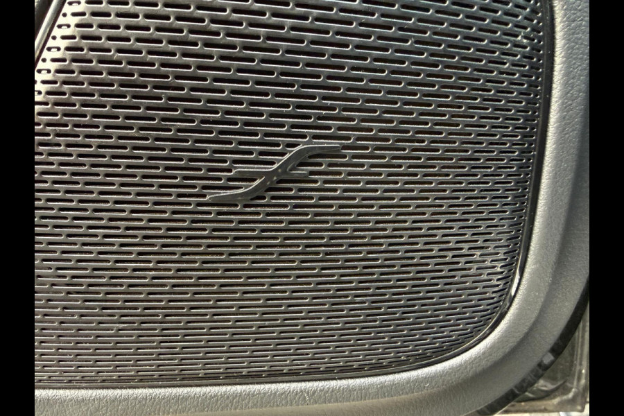 Mercedes-Benz CLA-Klasse 250 e AMG Line / Panodak / Sfeer