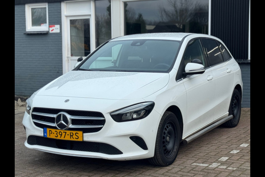 Mercedes-Benz B-Klasse 200d / NAP / 2022