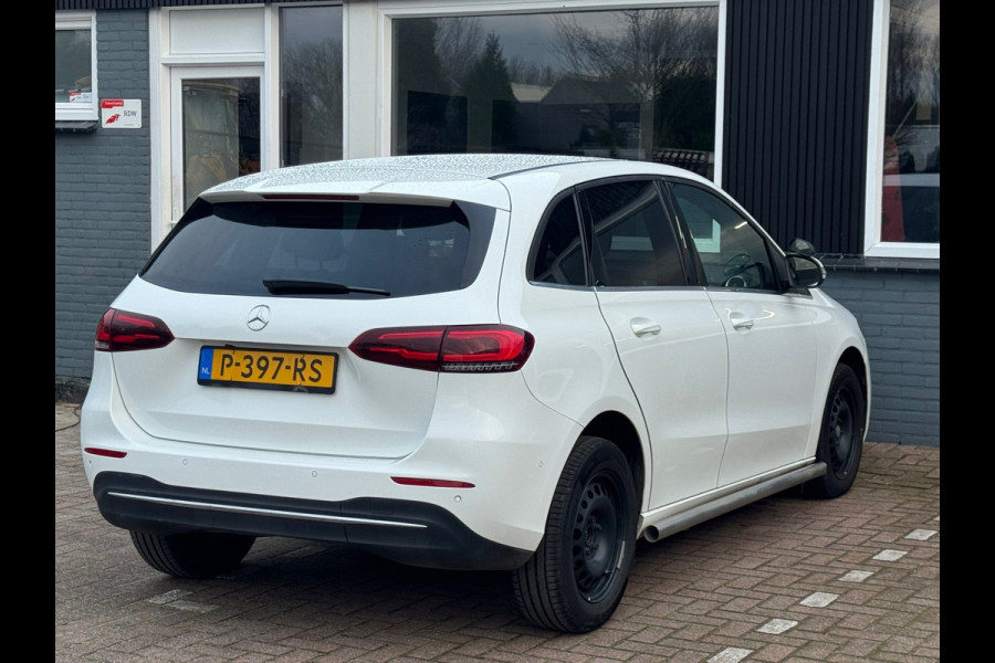 Mercedes-Benz B-Klasse 200d / NAP / 2022