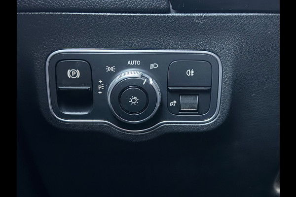 Mercedes-Benz B-Klasse 200d / NAP / 2022