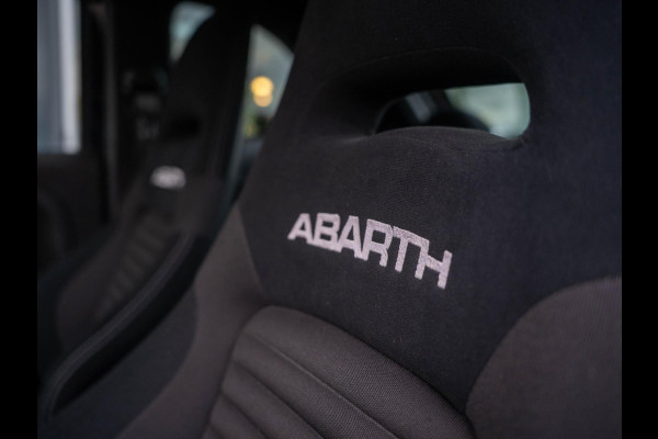 Abarth 595 Competizione 180PK / Alcantara / Bodykit / Carplay / Brembo / Koni / Monza