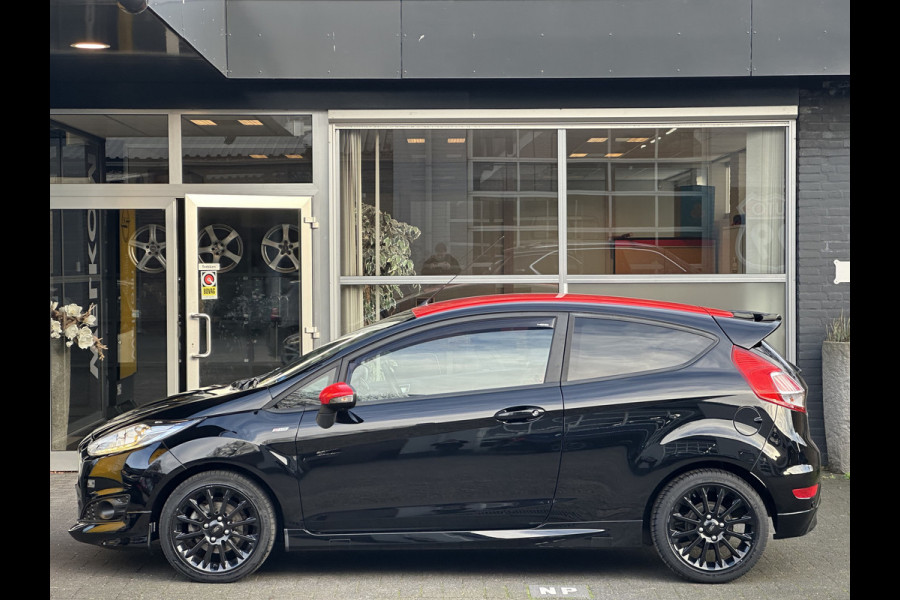 Ford Fiesta 1.0 EcoBoost Black Edition 140-PK / CLIMA / CRUISE / NAVI