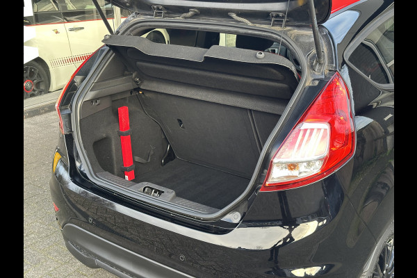 Ford Fiesta 1.0 EcoBoost Black Edition 140-PK / CLIMA / CRUISE / NAVI