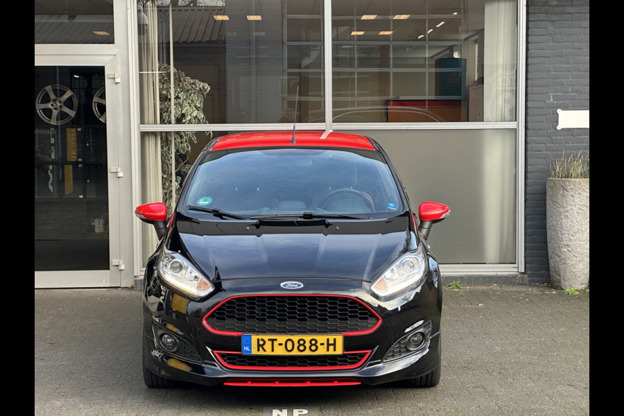Ford Fiesta 1.0 EcoBoost Black Edition 140-PK / CLIMA / CRUISE / NAVI