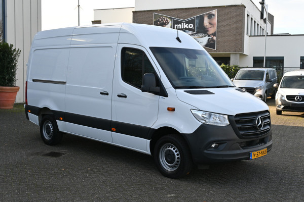 Mercedes-Benz Sprinter 317 CDI L2H2 360 Graden camera, Navigatie, Stoelverwarming