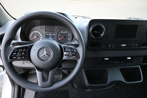 Mercedes-Benz Sprinter 317 CDI L2H2 360 Graden camera, Navigatie, Stoelverwarming