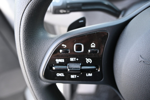 Mercedes-Benz Sprinter 317 CDI L2H2 360 Graden camera, Navigatie, Stoelverwarming