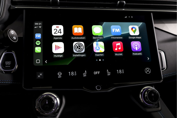 Lynk & Co 01 1.5 PHEV 261PK MY24 | 5x zwart | Donkere hemel | 7.4 kWh Boordlader | Stoel-+Stuurverw. |  360 Camera S/K-panodak | Adapt. Cruise | Memory |  | Elek. klep | LM 20" | 0000