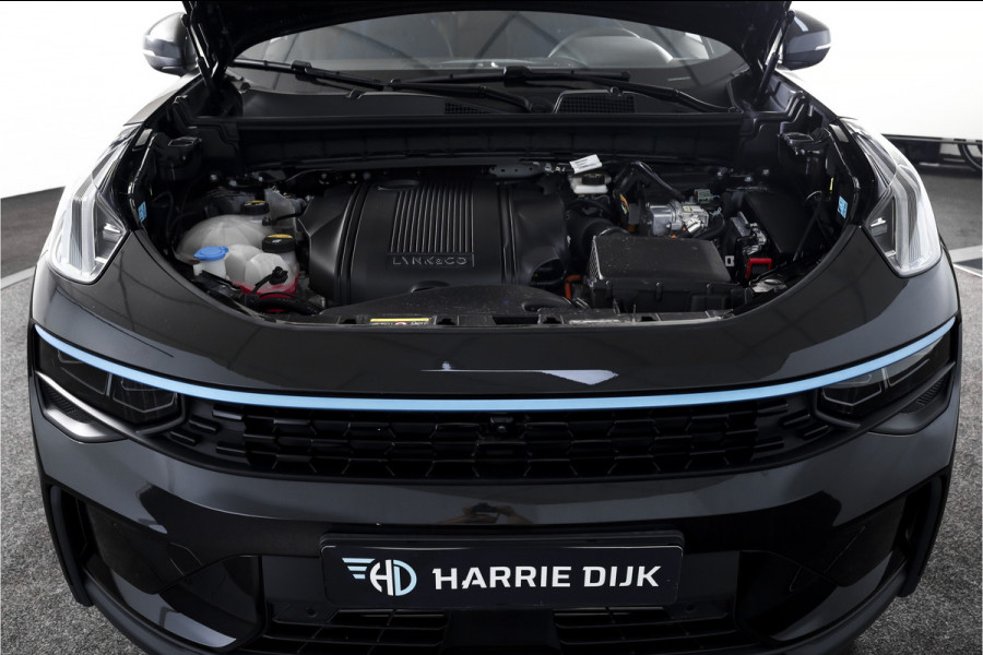 Lynk & Co 01 1.5 PHEV 261PK MY24 | 5x zwart | Donkere hemel | 7.4 kWh Boordlader | Stoel-+Stuurverw. |  360 Camera S/K-panodak | Adapt. Cruise | Memory |  | Elek. klep | LM 20" | 0000