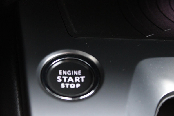 Peugeot 308 SW 1.2 PureTech Allure Pack Business Navi Camera