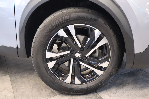 Peugeot 2008 1.2 PureTech Allure Pack PDC Parkeerhulp Stoelverw LED 24 maanden garantie mogelijk (*vraag naar de voorwaarden)