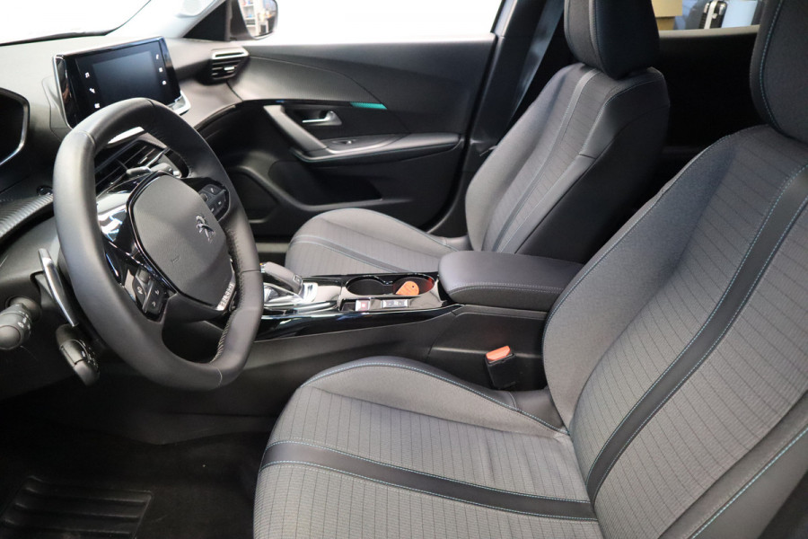 Peugeot 2008 1.2 PureTech Allure Pack PDC Parkeerhulp Stoelverw LED 24 maanden garantie mogelijk (*vraag naar de voorwaarden)