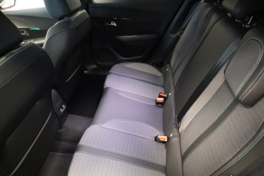 Peugeot 2008 1.2 PureTech Allure Pack PDC Parkeerhulp Stoelverw LED 24 maanden garantie mogelijk (*vraag naar de voorwaarden)