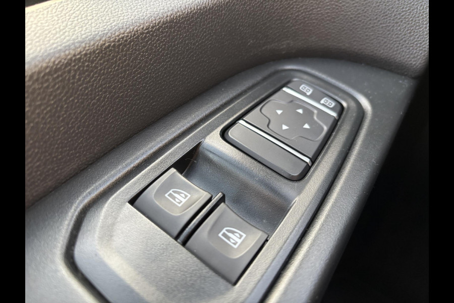 Renault Trafic 2.0 Blue dCi 130 T30 L2H1*ECC*CRUISE*NAVI*3PERS.*