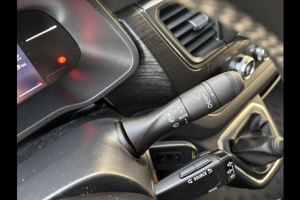 Renault Trafic 2.0 Blue dCi 130 T30 L2H1*ECC*CRUISE*NAVI*3PERS.*