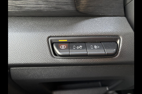 Renault Trafic 2.0 Blue dCi 130 T30 L2H1*ECC*CRUISE*NAVI*3PERS.*