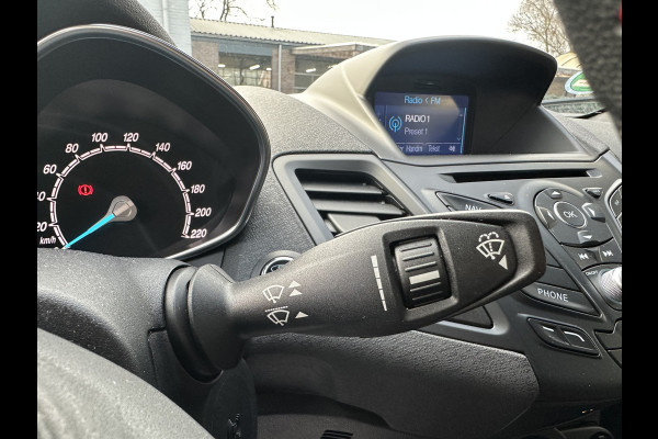 Ford Fiesta 1.0 EcoBoost Black Edition 140-PK / CLIMA / CRUISE / NAVI