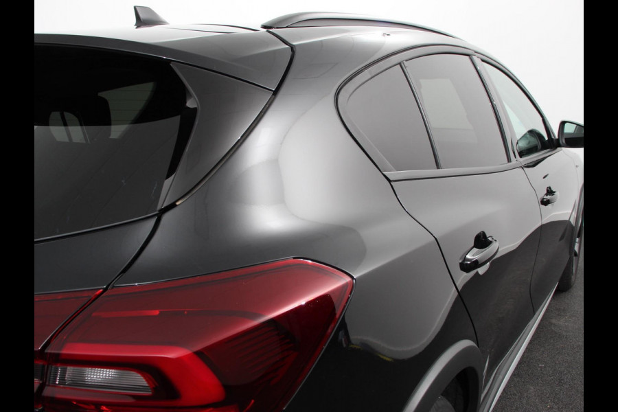 Ford Focus 1.0 EcoBoost 155pk Hybrid Automaat Active X | Navigatie | Apple Carplay/Android Auto | Climate Control | Camera | Parkeer sensoren | B&O | Dab | Led | Lichtmetalen velgen