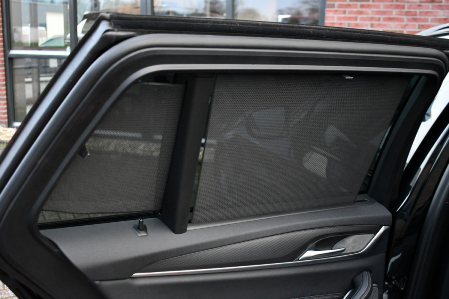 BMW 5 Serie Touring 530e xDrive M-Sport Pano ACC H/K HUD 19inch