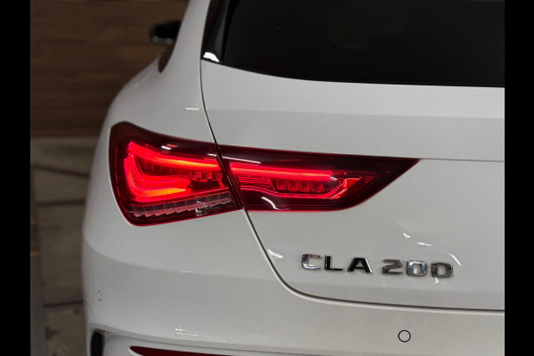 Mercedes-Benz CLA-Klasse Shooting Brake 200 Business Solution + AMG | Pano | Memory | Nightpakket | LED | Keyless | Premium Plus