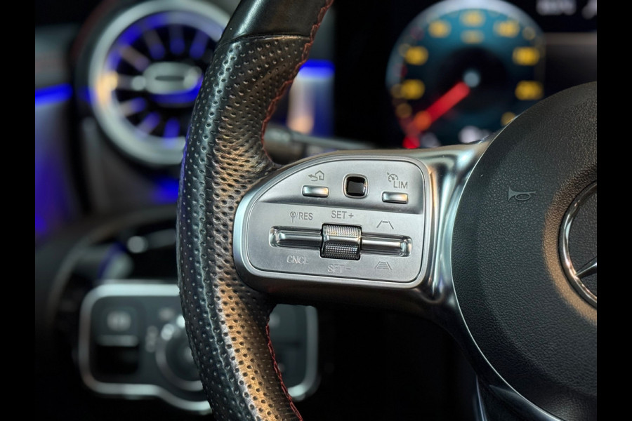 Mercedes-Benz CLA-Klasse Shooting Brake 200 Business Solution + AMG | Pano | Memory | Nightpakket | LED | Keyless | Premium Plus