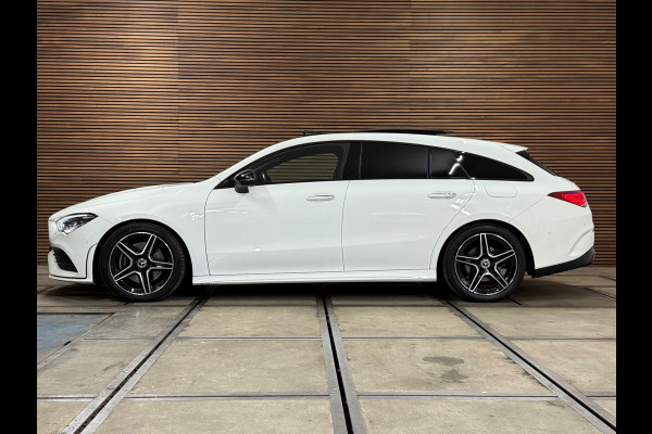 Mercedes-Benz CLA-Klasse Shooting Brake 200 Business Solution + AMG | Pano | Memory | Nightpakket | LED | Keyless | Premium Plus