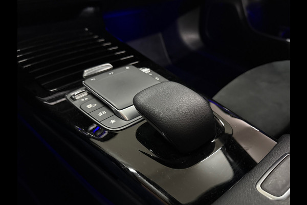 Mercedes-Benz CLA-Klasse Shooting Brake 200 Business Solution + AMG | Pano | Memory | Nightpakket | LED | Keyless | Premium Plus