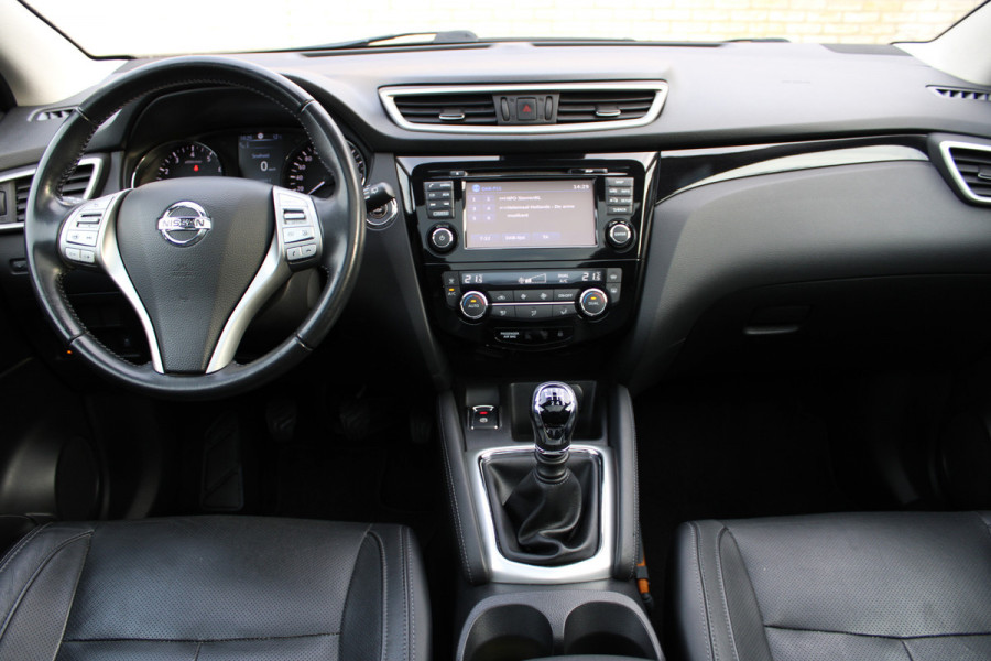 Nissan QASHQAI 1.2 Tekna | Cruise control | Leder | Panoramadak | Trekhaak | 360 camera