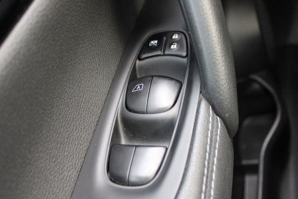 Nissan QASHQAI 1.2 Tekna | Cruise control | Leder | Panoramadak | Trekhaak | 360 camera
