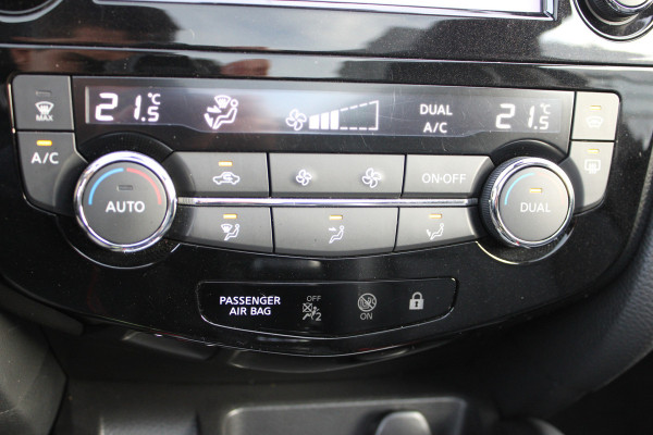 Nissan QASHQAI 1.2 Tekna | Cruise control | Leder | Panoramadak | Trekhaak | 360 camera