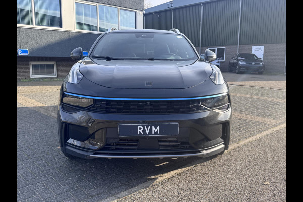 Lynk & Co 01 1.5 VAN: €26.900,- VOOR: €23.770,- UW EINDEJAARSVOORDEEL: €3.130,- |PHEV |FABRIEKSGARANTIE| COMPLETE AUTO| ZWARTE HEMEL| PANO| 360 CAMERA| ELEK. ACHTERKLEP| DODE HOEK|