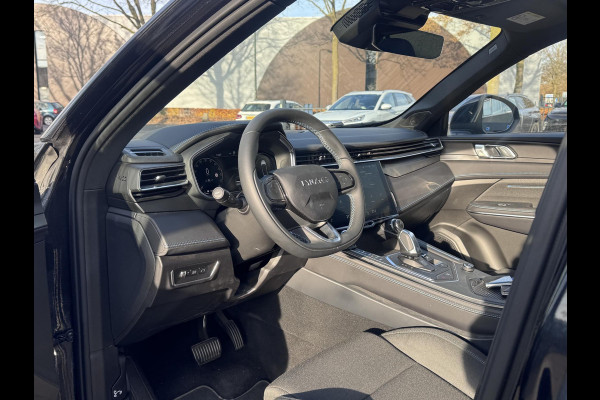 Lynk & Co 01 1.5 VAN: €26.900,- VOOR: €23.770,- UW EINDEJAARSVOORDEEL: €3.130,- |PHEV |FABRIEKSGARANTIE| COMPLETE AUTO| ZWARTE HEMEL| PANO| 360 CAMERA| ELEK. ACHTERKLEP| DODE HOEK|