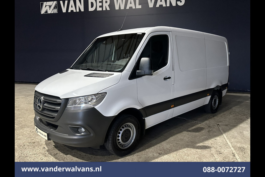 Mercedes-Benz Sprinter 317 CDI 170pk L2H1 Euro6 Airco | Camera | Navigatie | Apple Carplay | Cruisecontrol | Trekhaak | Chauffeursstoel Android Auto, Bijrijdersbank
