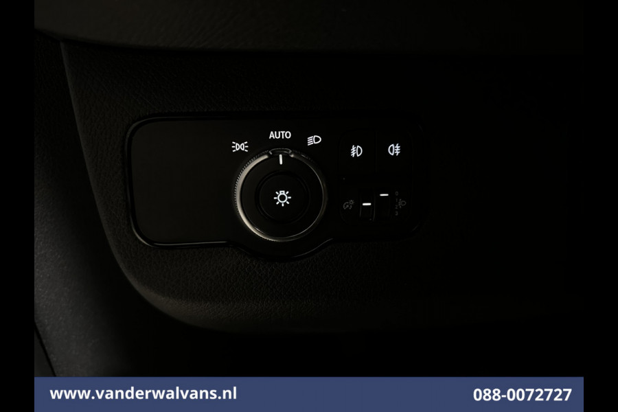 Mercedes-Benz Sprinter 317 CDI 170pk L2H1 Euro6 Airco | Camera | Navigatie | Apple Carplay | Cruisecontrol | Trekhaak | Chauffeursstoel Android Auto, Bijrijdersbank