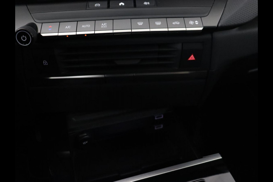 Opel Astra 1.6 Hybrid Edition | Trekhaak | Adaptive cruise | Carplay | Full LED | Parkeerhulp | Digital Cockpit | DAB | Keyless start