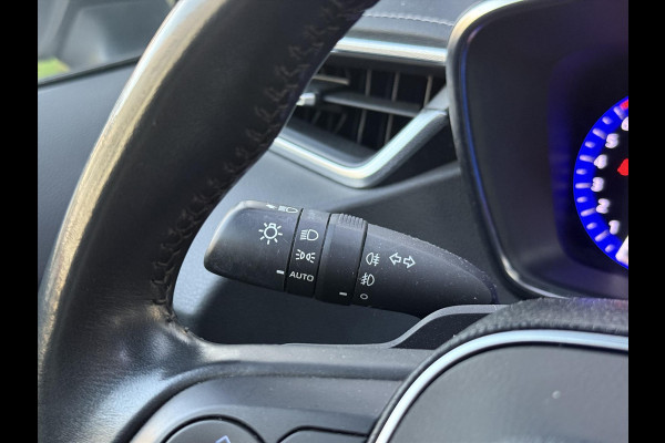 Toyota Corolla Touring Sports 2.0 Hybrid Premium | Panoramadak, JBL, Dodehoekherkenning, Parkeersensoren, Elektrische achterklep, 18 inch