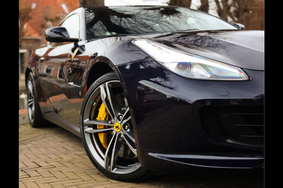 Ferrari GTC4Lusso 6.3 V12 | Atelier - Lift - Camera