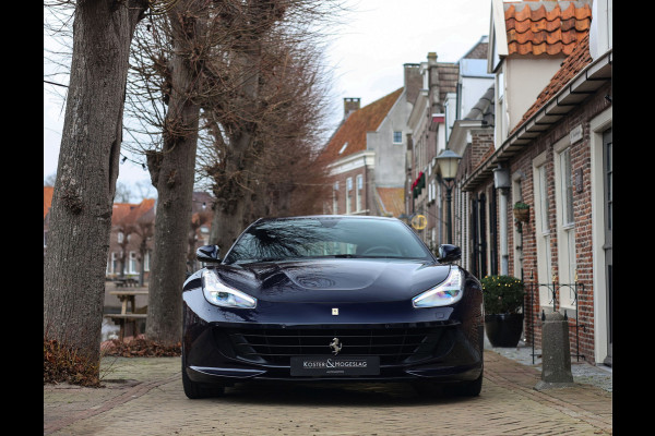 Ferrari GTC4Lusso 6.3 V12 | Atelier - Lift - Camera