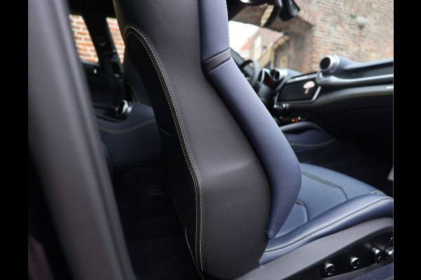 Ferrari GTC4Lusso 6.3 V12 | Atelier - Lift - Camera