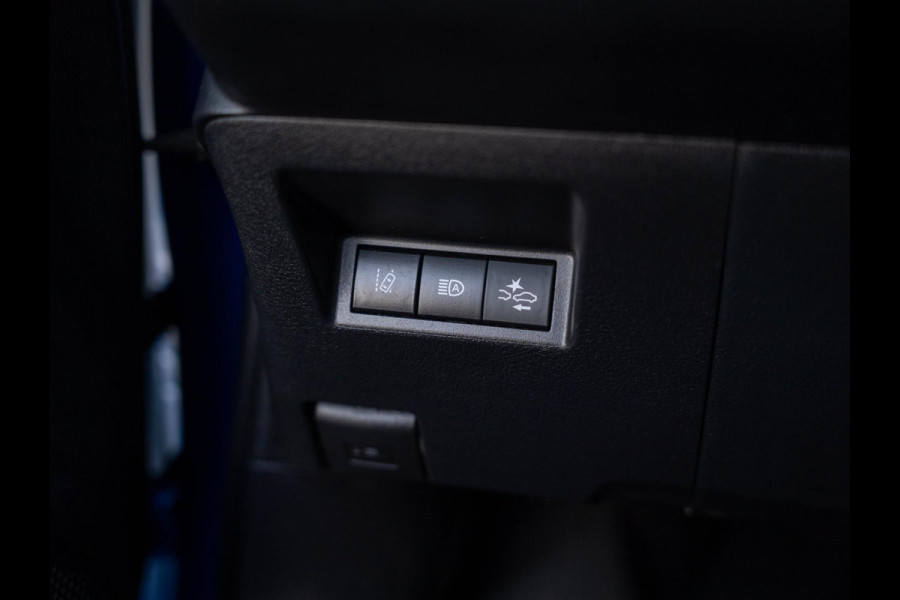 Toyota Yaris 1.5 VVT-i Active AUTOMAAT / Camera / Climate control / Cruise control